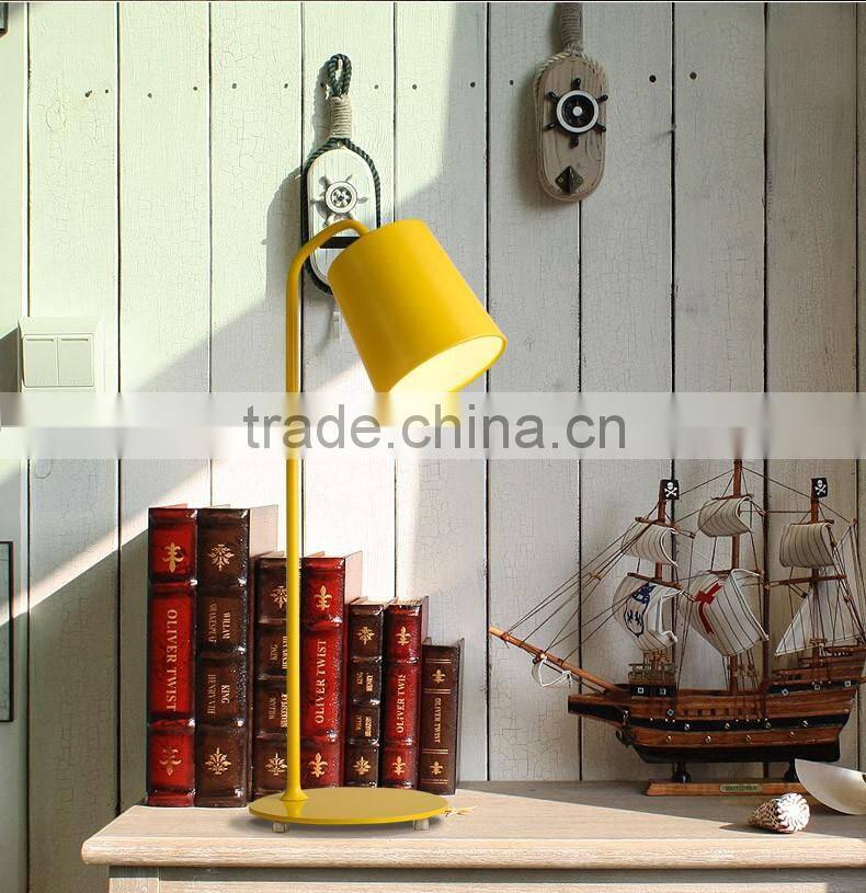 High Quality Modern American Style Colorful Office Desk Lamp