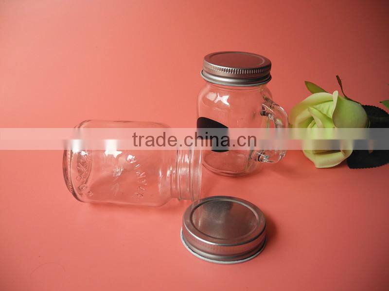small handling screw cap sealing glass mason jar with blackborad