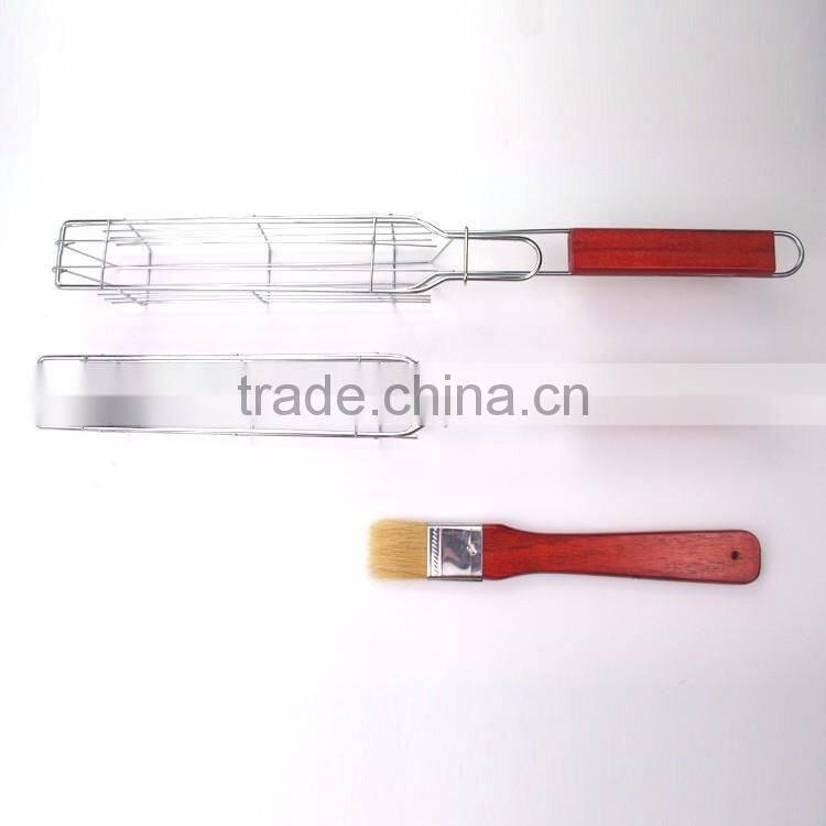 Grill basket with wooden handle