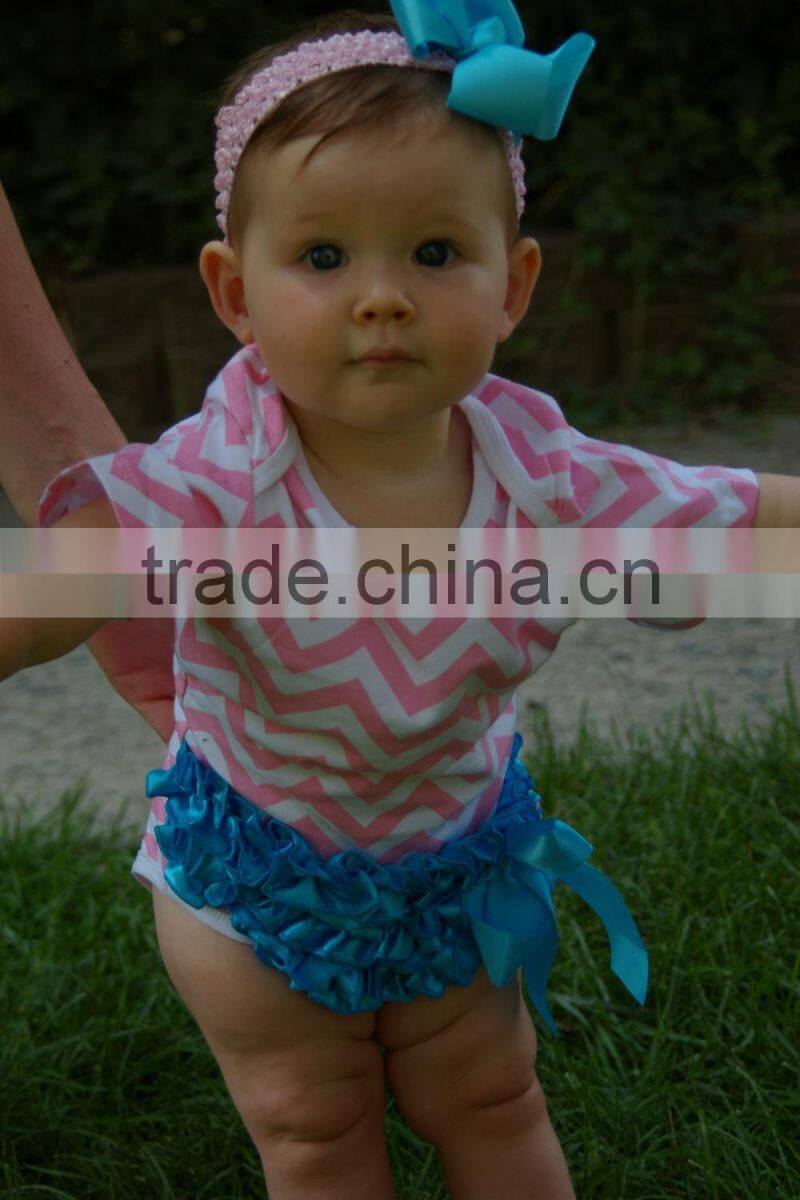 Newest design kids cotton chevorn tank top