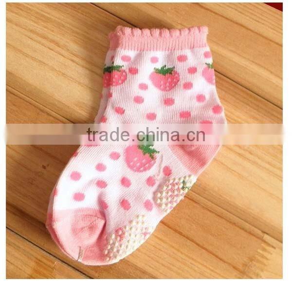 100%cotton cartoon anti-slip children socks