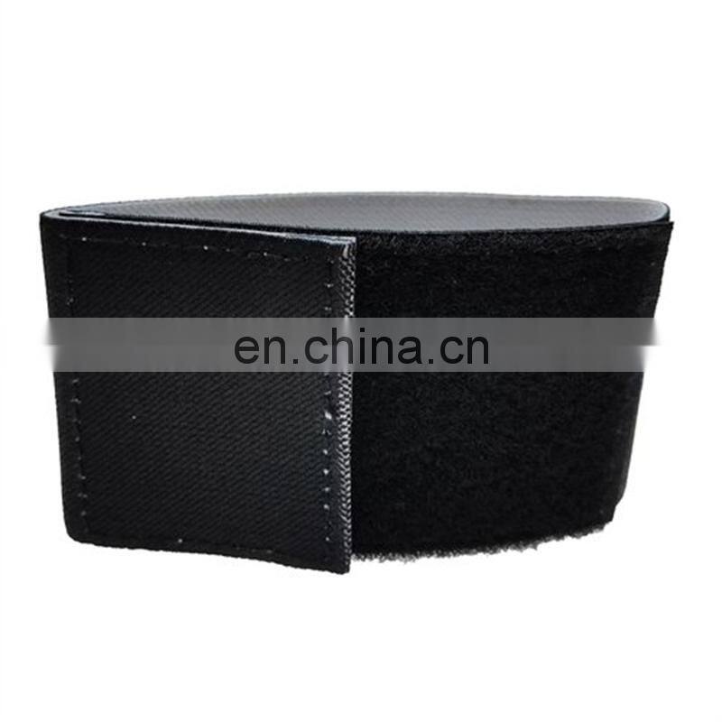 Adjustable reversible elastic soccer shin guard straps