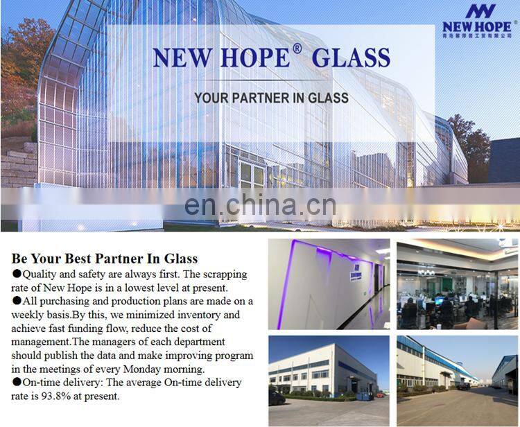 Customized 12mm thick tempered low iron laminated glass size