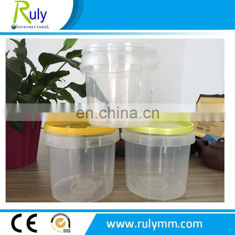 Qingdao factory clear/transparent food grade plastic buckets with custom lid color