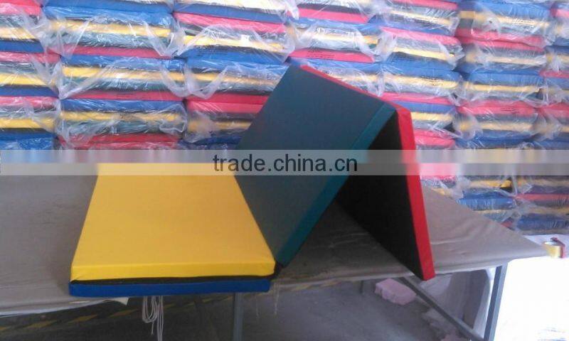 Workwell new design hot selling foldable thick 4 section portable yoga mat Kw-Y02