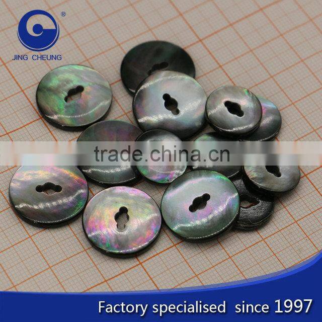 32L Trocas shell buttons for coat TR32L