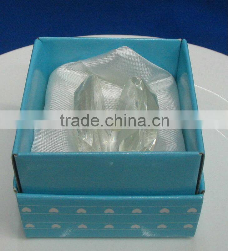 Wedding gifts for gusts of Choice Crystal Clamshell Favors