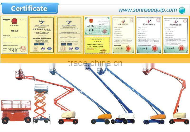 self-propelled articulated boom lift