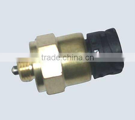 Reversing light switch