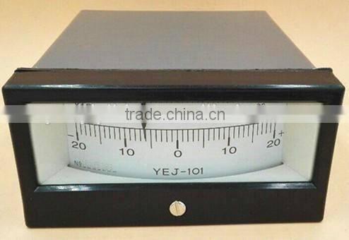 Rectangular diaphragm pressure gauge