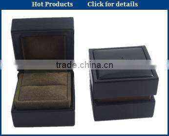 Foamed gift ring box