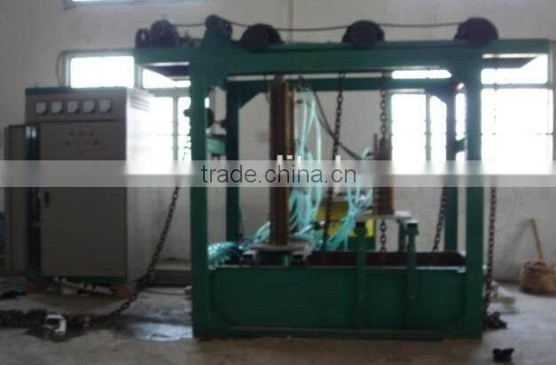 Round-link induction quenching and tempering equipment