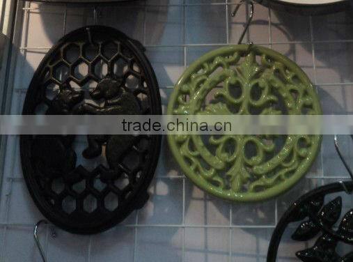 cast iron table mat/trivet