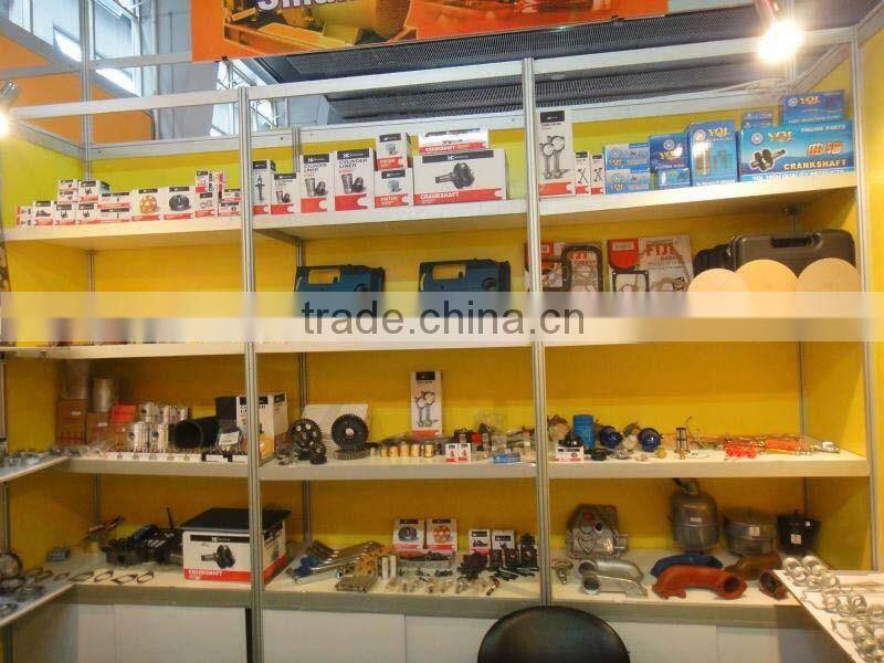 HOT CYLINDER HEAD GASKET IN CYLINDER HEAD ASSEMBLY OF TRACTOR SPARE PARTS