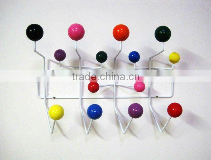 the newest and hottest multifunctional hanger with many hooks