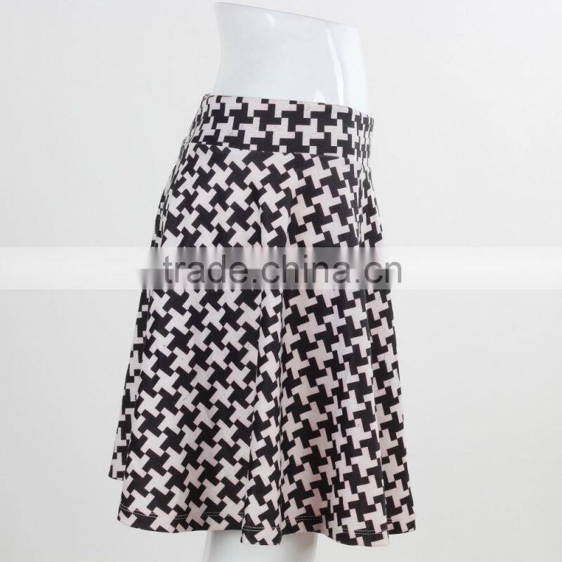 F5S43015 European Style Women Houndstooth Printed Flippy Skirts