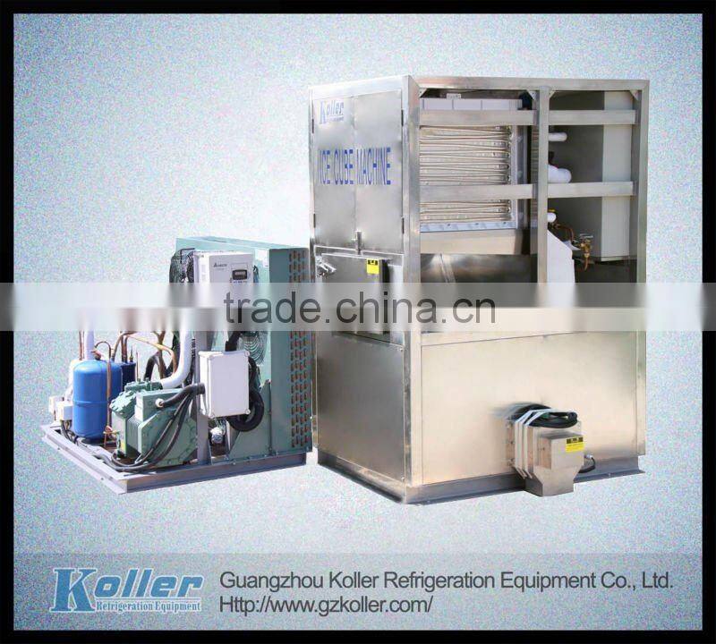 Ice Cube Maker with Packing System and Band Name Accessories