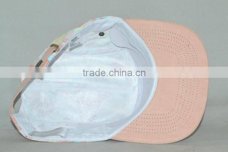 Guangzhou hat factory professional custom 100% polyester / 5 panel/pink camouflage with dark blue/woven label mark/flat brim hat