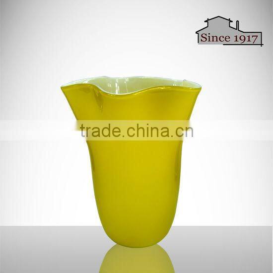 china different flower shaped glass flower vase for home decoration