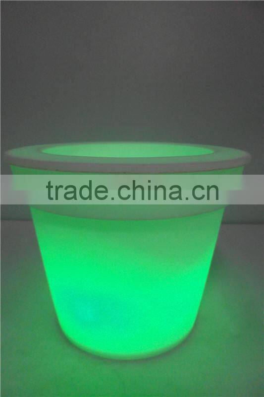 beautiful pot garden plastic LED flower pot