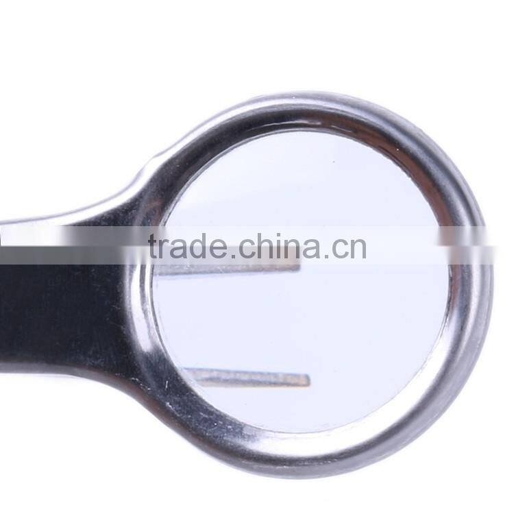 pincett with magnifiying glass