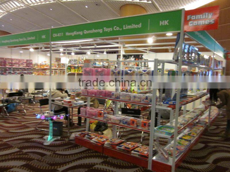 plastic giraffe periscope safari animal toy