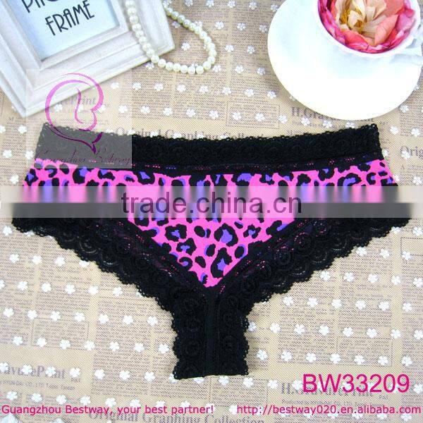 New fashion 0.39USD cheeky panties with lace for girls ladies women very hot sale in European and American market cheap cheeky