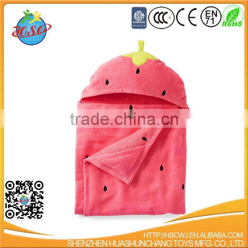 2017 hot sale yellow duck hooded baby bath towel wrap