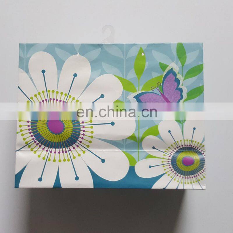 Lighting Up beautiful gift bag in your special way