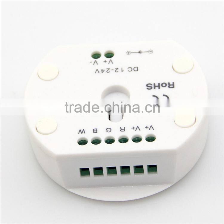 New Arrival Cheap 4CH RGBW LED Strip Light Bluetooth LED Controller with English, Francais, Espanol, Italiano Android & IOS APP