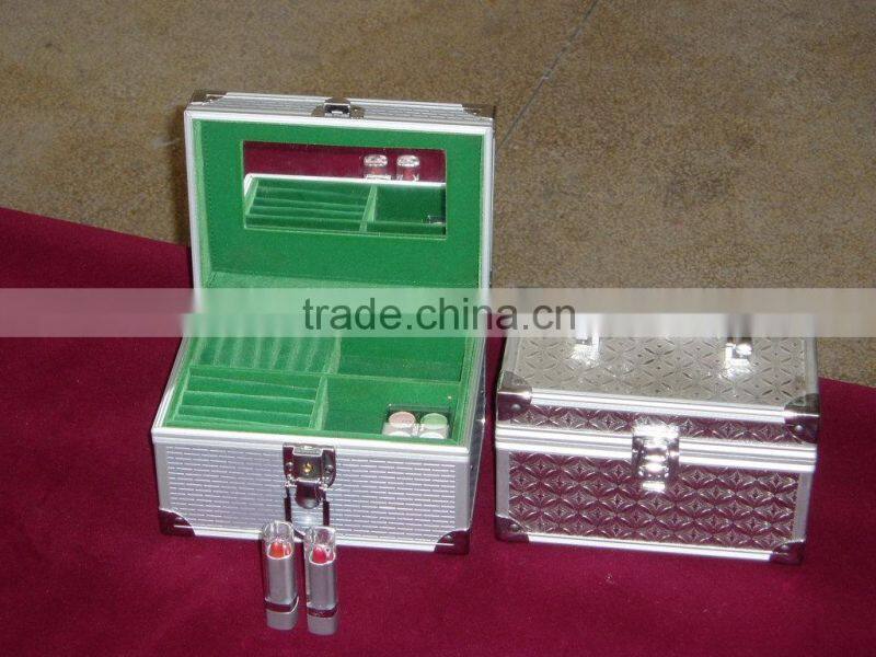 Silver diamond style suface aluminum watch case