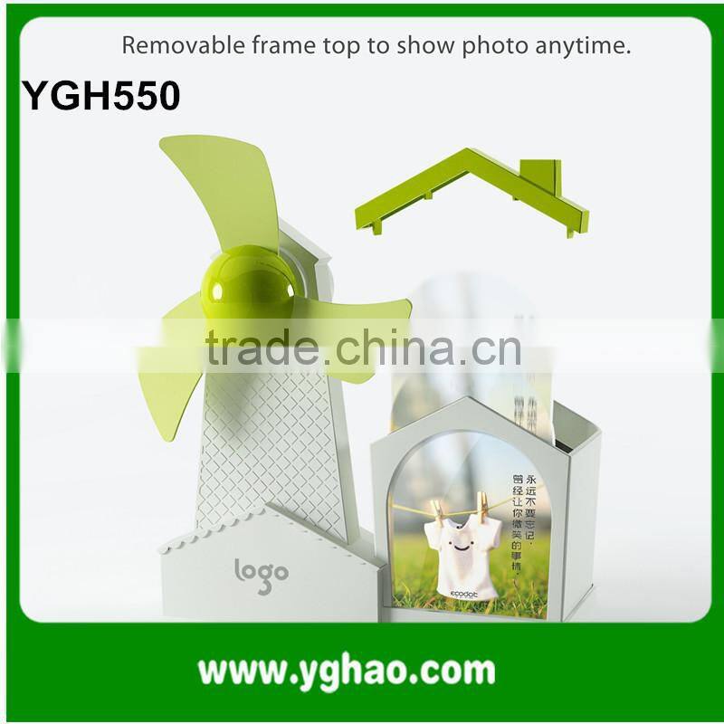 2016 Windmill shape Popular Desk Promotion Gift Mini USB Fan