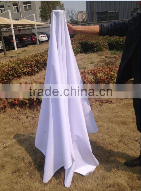 Outdoor sun umbrella