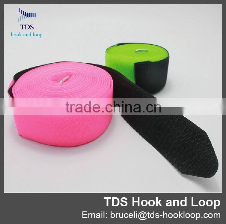 heavy duty hook and loop adjustable pallet strap