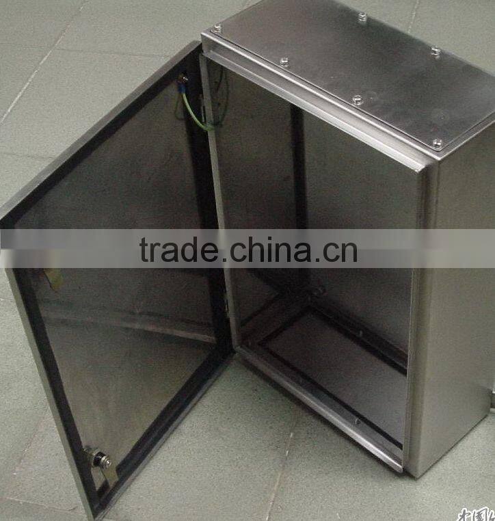 Electric meter enclosure of water and dust proof protection