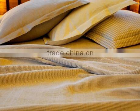Corrugated linen cotton fabric