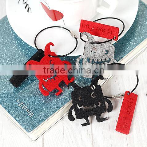 wool felt key ring/red felt key chain