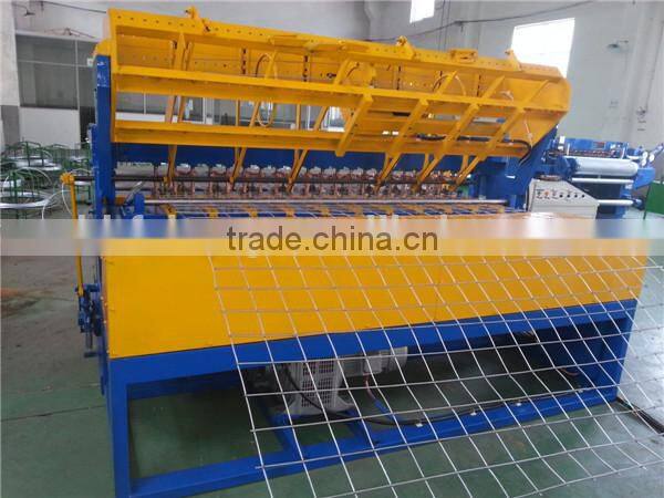 Highway Fence welded wire mesh machine