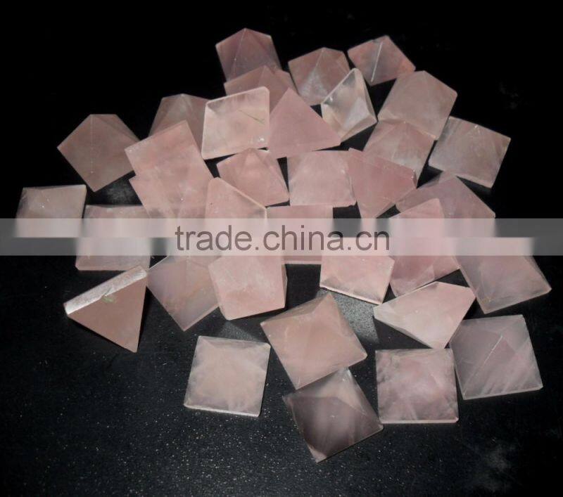 Lapis Lazuli Small Pyramid : Wholesale Gemstone Small Pyramid