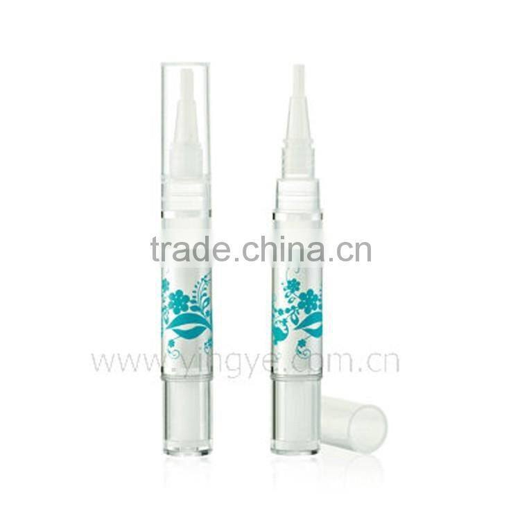 Slim gold plastic roll on lipgloss bottle