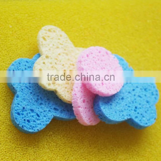 2014 Flower Shaped Yellow Facial Sponge