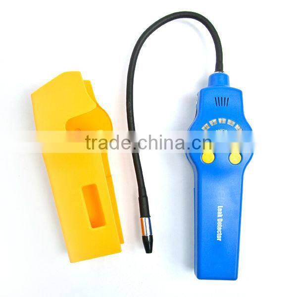 Handheld Halogen Leak Detector 305mm probe length Negative Corona Sensor Type with Dual-color LED Indicator