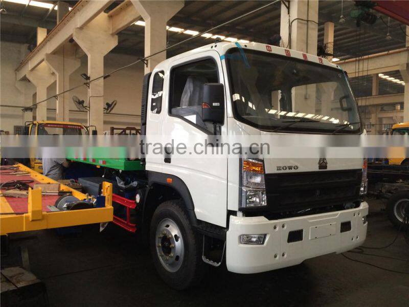 SINO New Design HOWO 4x2 8 Ton Right hand Wrecker Tow Trucks For Sale