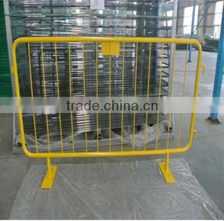 portable temporary fence pedestrian crowd control barriers for road side use