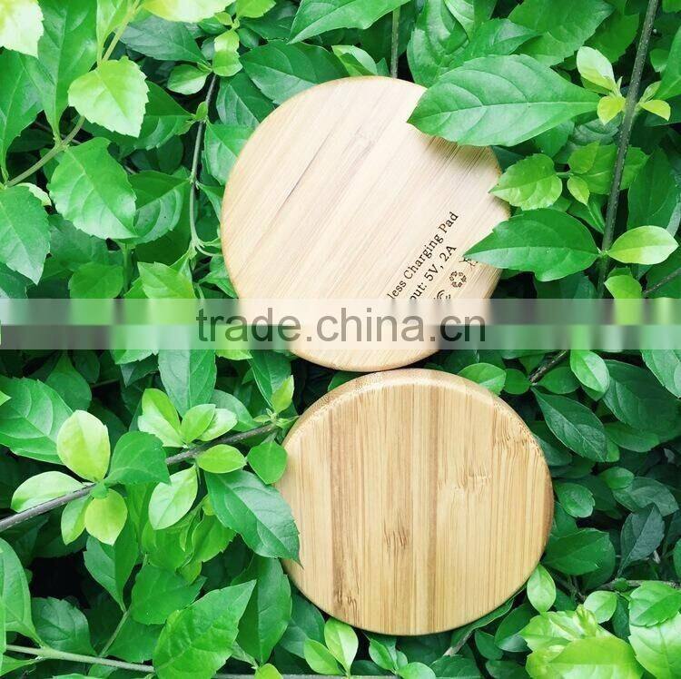 Creative Bamboo Wooden Wireless Charging Pad For Smart Mobile Phones Universal QI Wireless Charging Pad For Wholesale
