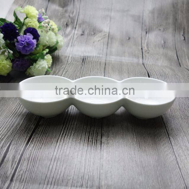 Unique design customized Bulk Stock White Devide Ceramic Round Soup&Salad&Snack Bowl