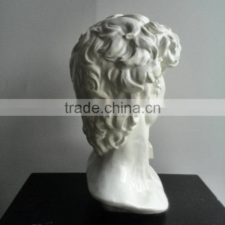 Polyresin character head decoration