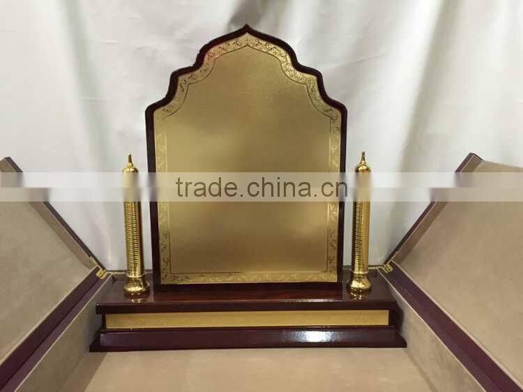 Super Quality Custom-Made Wooden Awards Plaque