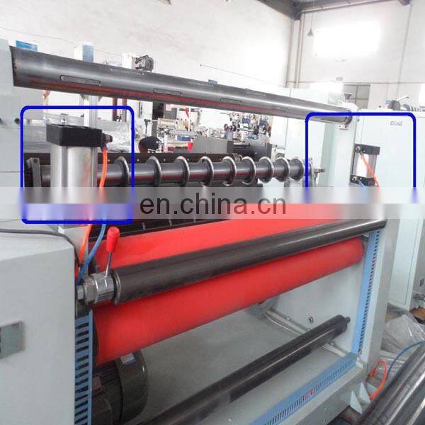 Fully automatic wallpaper cutting machine