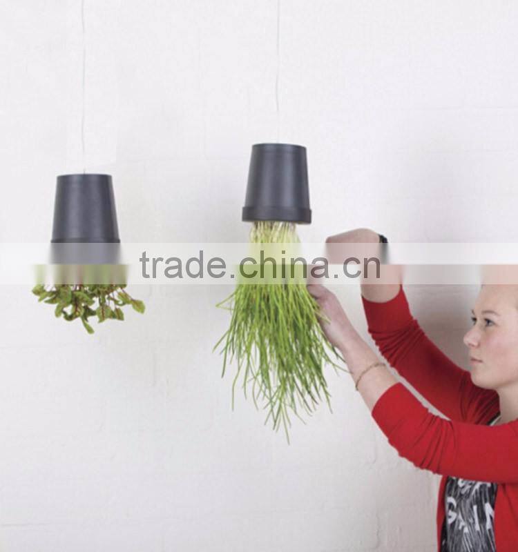 Esschert Design hanging upside down plastic flower pot